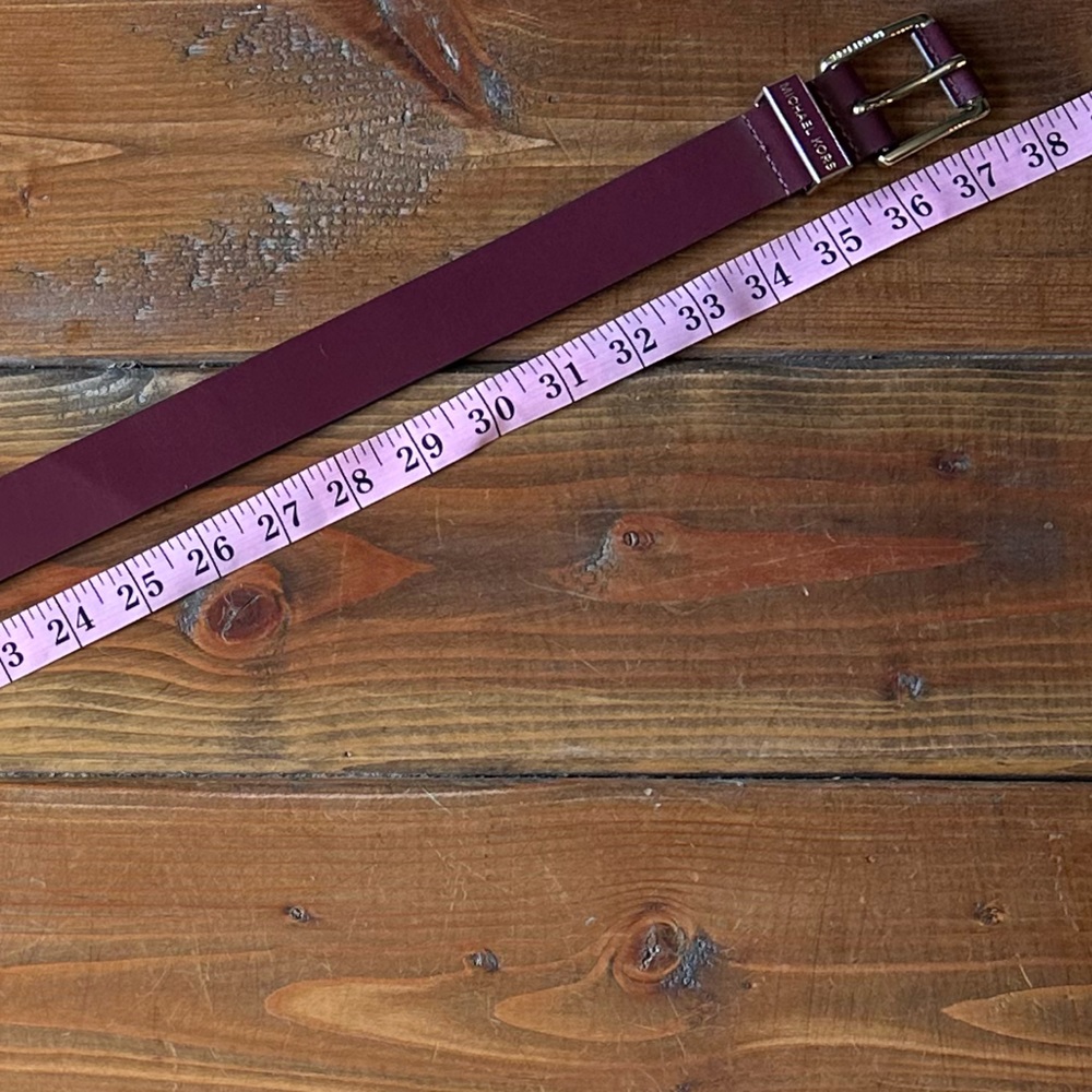 Michael Kors Leather Belt - Picture 6 of 8
